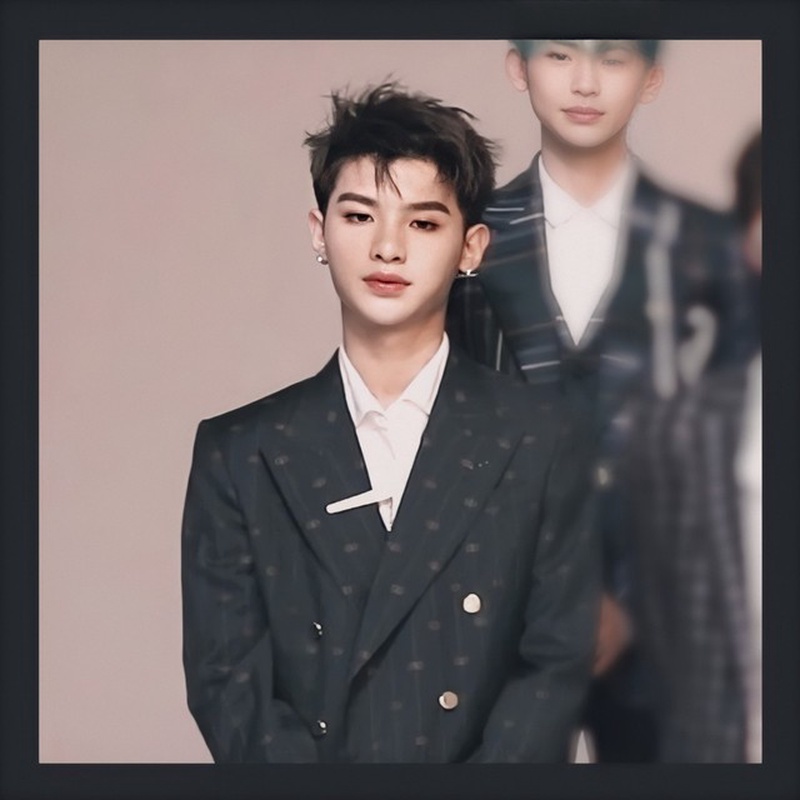 黄明昊