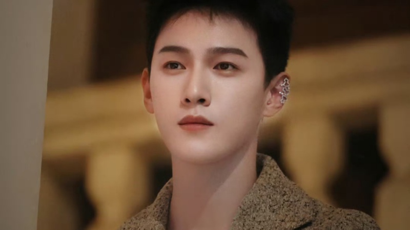 李昀锐